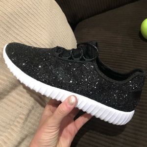 sparkly tennis shoes